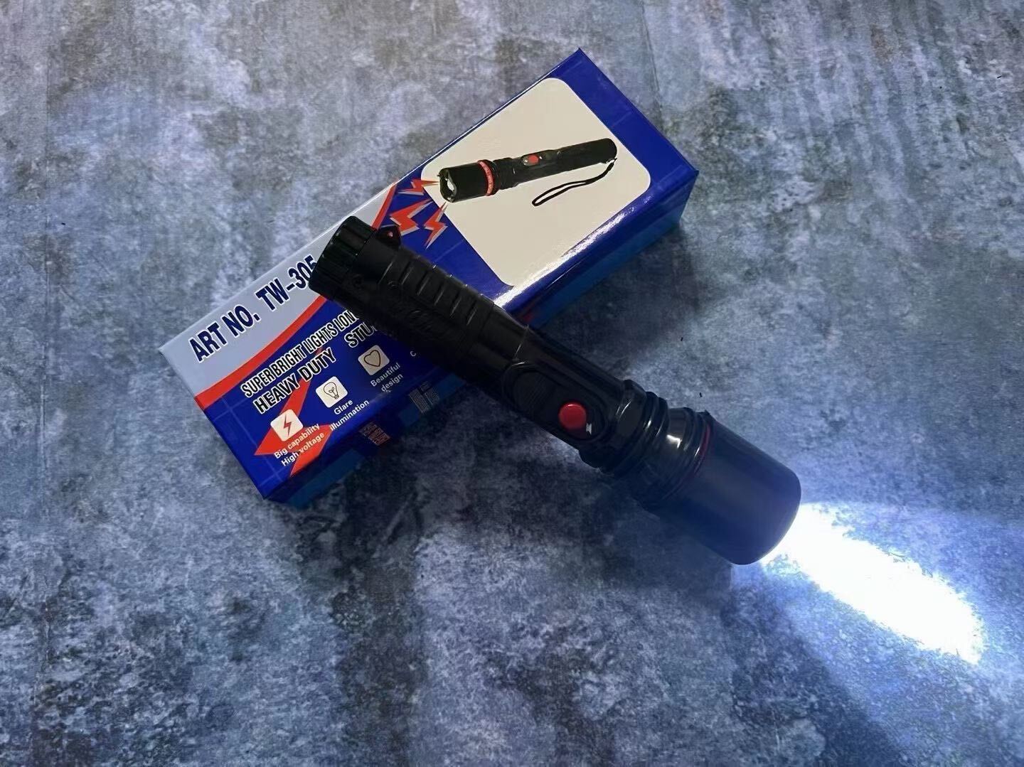 TW-305型防身電擊棒 TW-305型防身電擊棒